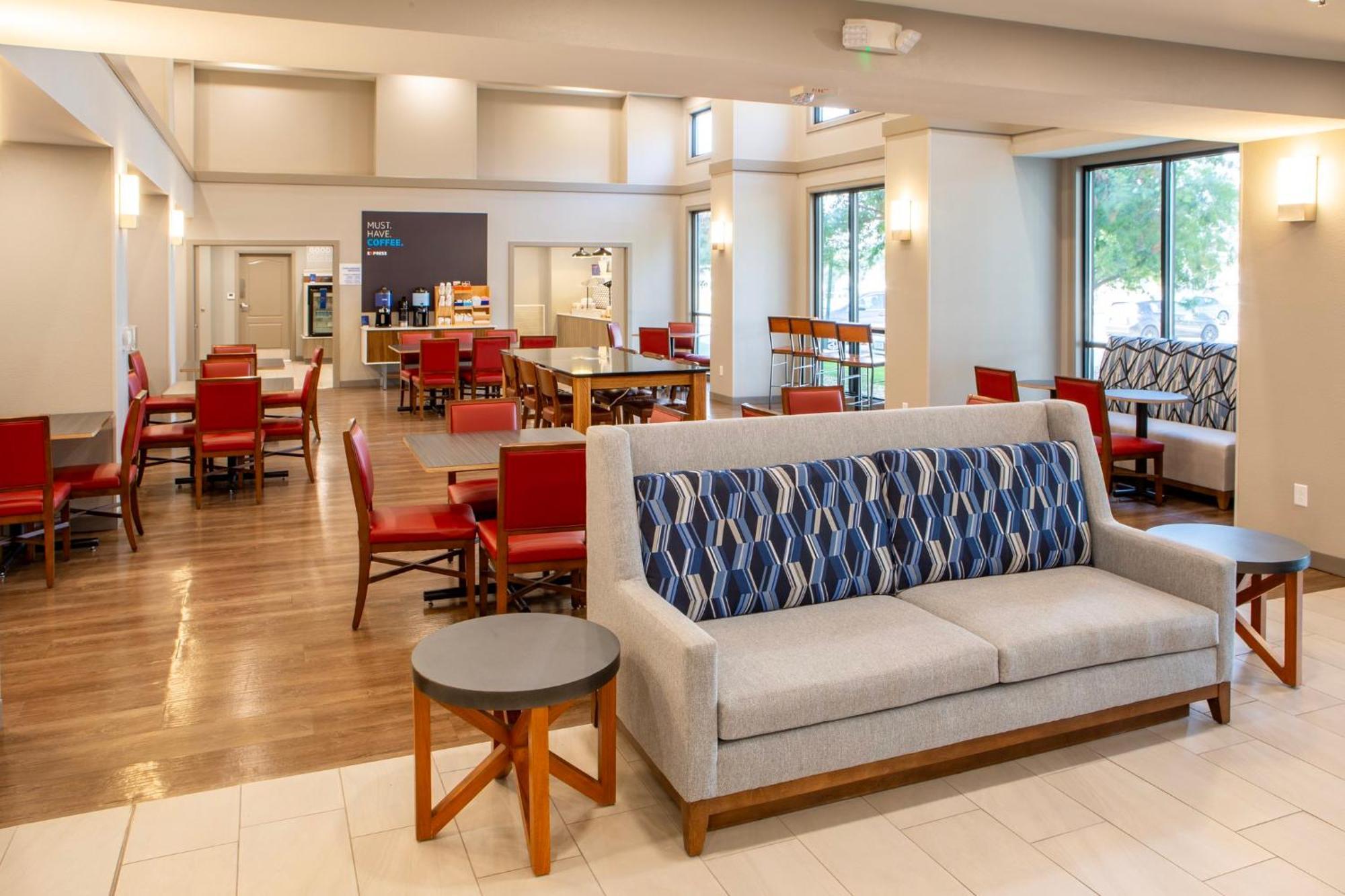 Holiday Inn Express & Suites Sioux City-South By Ihg Exteriér fotografie